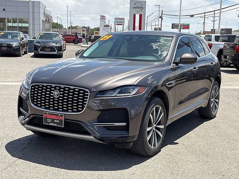 Used 2023 Jaguar F-PACE S AWD/4WD image 4