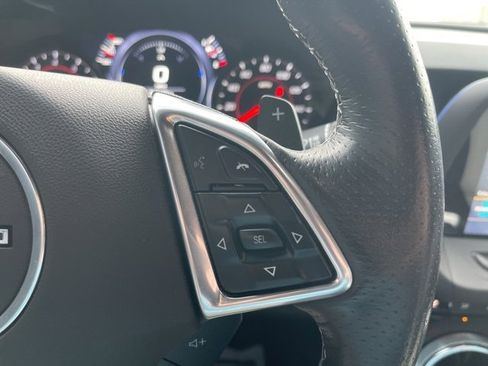 Used 2021 Chevrolet Camaro LT w/ RS Package image 18