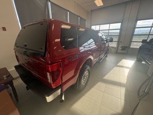 Used 2022 Ford F350 Lariat w/ Lariat Ultimate Package AWD/4WD image 3