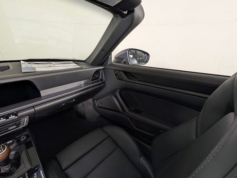 New 2026 Porsche 911 Carrera T RWD image 22