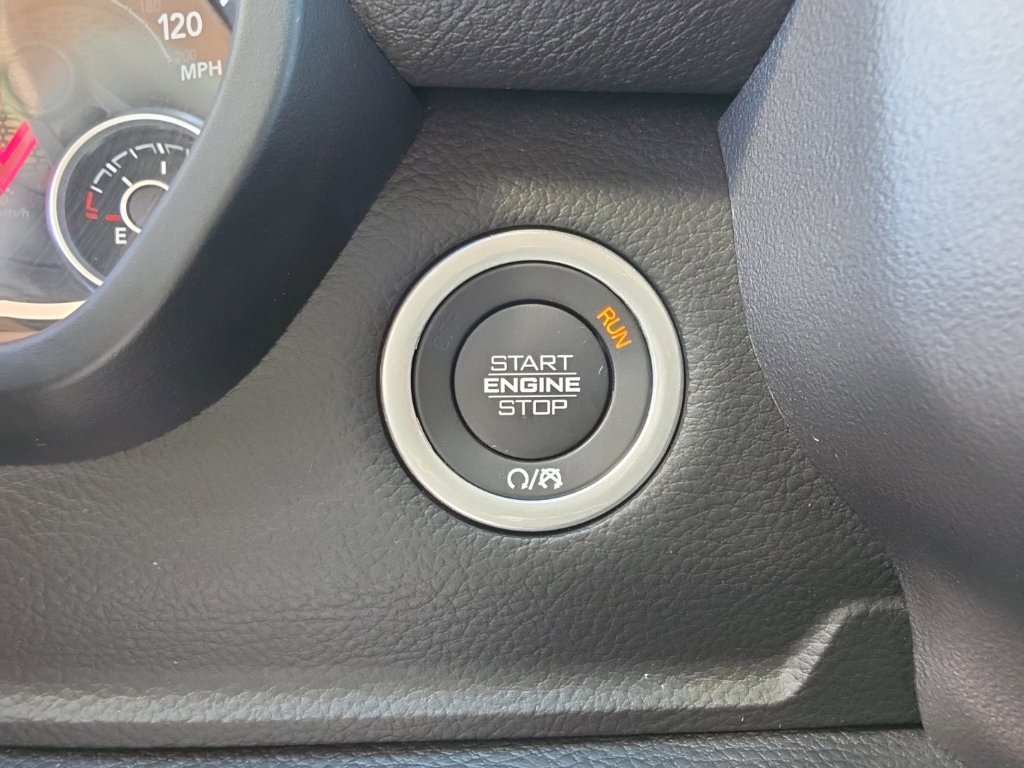 Used 2026 RAM 1500 Laramie AWD/4WD image 25