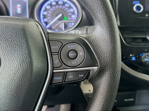 Used 2023 Toyota Camry LE image 17