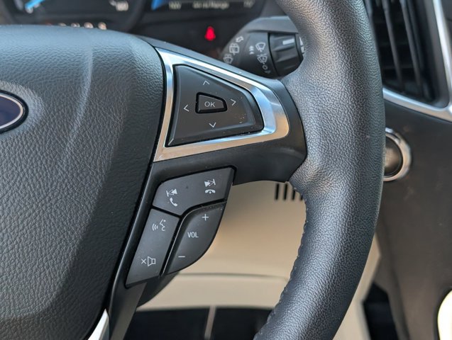 Used 2023 Ford Edge Titanium AWD/4WD image 19