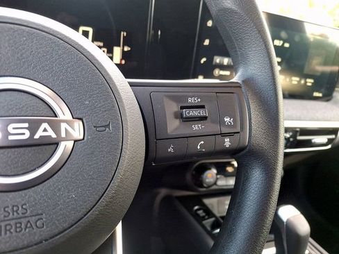 Used 2026 Nissan Kicks SV FWD image 20