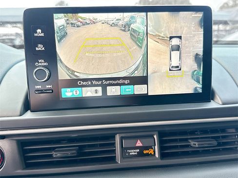 Used 2025 Honda Pilot Elite image 15