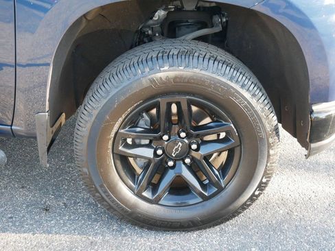 Used 2021 Chevrolet Silverado 1500 LT Trail Boss w/ Convenience Package II AWD/4WD image 8