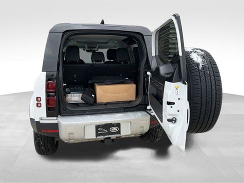 Certified 2025 Land Rover Defender 110 S AWD/4WD image 11