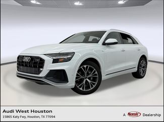 Used 2023 Audi Q8 Prestige AWD/4WD video 1