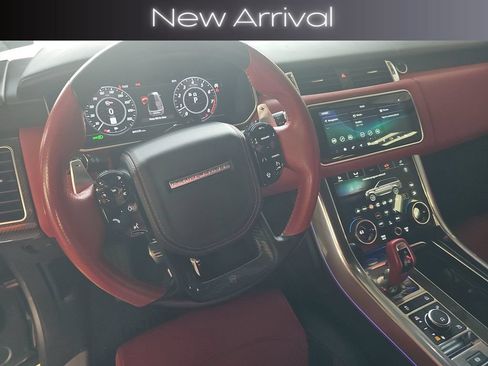 Used 2021 Land Rover Range Rover Sport SVR AWD/4WD image 9