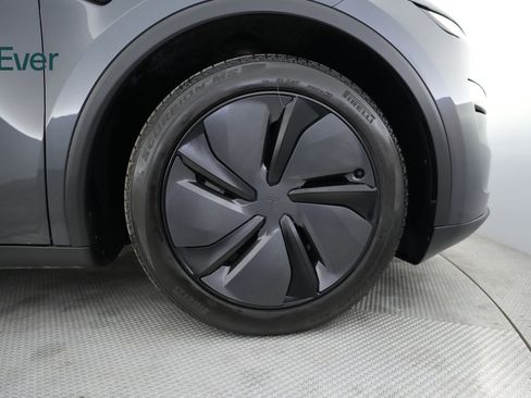 Used 2026 Tesla Model Y Long Range AWD/4WD image 20