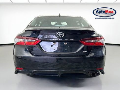 Used 2023 Toyota Camry SE FWD image 7