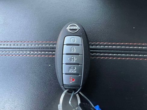 Used 2023 Nissan Altima 2.5 SR w/ SR Premium Package FWD image 32