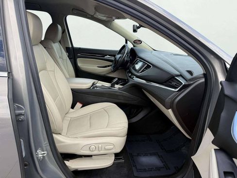 Used 2019 Buick Enclave Essence w/ Trailering Package, 5000 lbs. FWD image 13