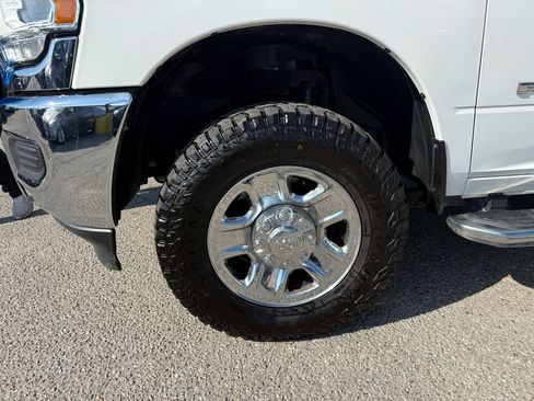 Used 2019 RAM 2500 Big Horn image 27