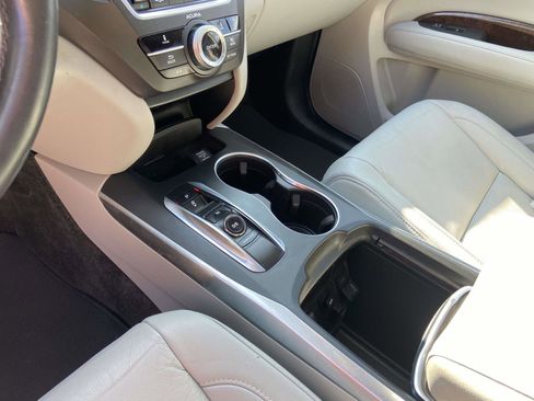 Used 2017 Acura MDX FWD image 14