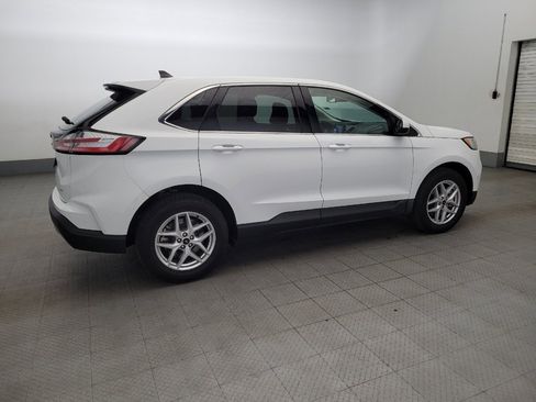 Used 2023 Ford Edge SEL image 10
