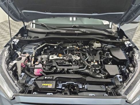 Used 2024 Toyota Corolla Cross XSE w/ Convenience Package image 23