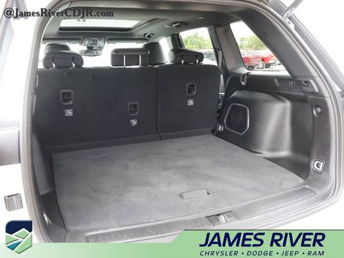 Used 2024 Jeep Grand Cherokee Limited 4xe AWD/4WD image 15