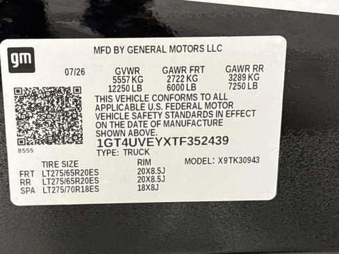 New 2026 GMC Sierra 3500 AT4 w/ AT4 Premium Plus Package AWD/4WD image 20