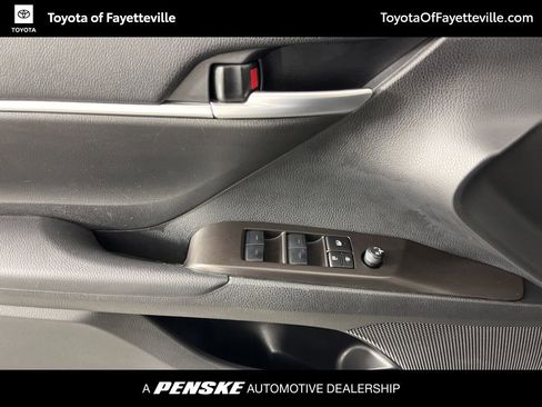 Used 2024 Toyota Camry SE image 23