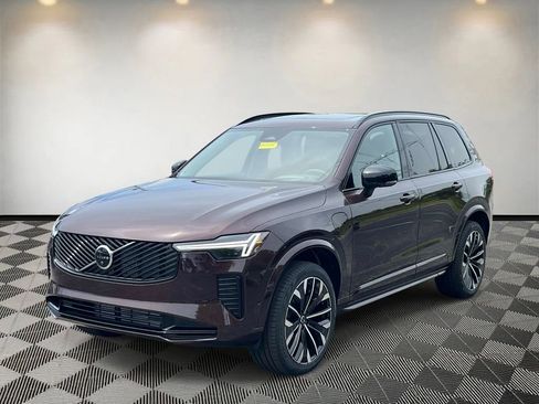 New 2026 Volvo XC90 T8 Ultra w/ Protection Package Premier AWD/4WD image 7
