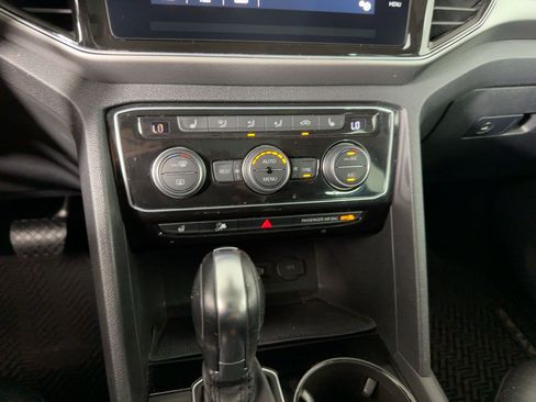 Used 2019 Volkswagen Atlas SEL image 17