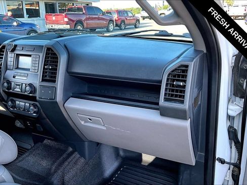 Used 2022 Ford F250 XL w/ Power Equipment Group AWD/4WD image 25