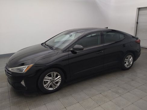 Used 2020 Hyundai Elantra Value Edition w/ Cargo Package (C1) FWD image 2