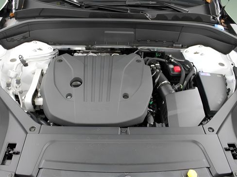 New 2026 Volvo XC60 B5 Plus w/ Protection Package Premier image 40