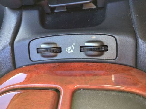 Used 2002 Lexus SC 430 Convertible image 19