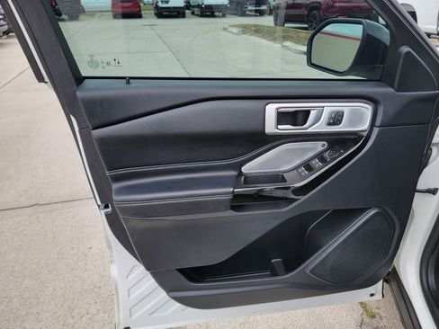 Used 2021 Ford Explorer ST w/ Equipment Group 401A AWD/4WD image 10
