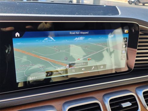 Used 2021 Mercedes-Benz GLE 350 4MATIC image 22