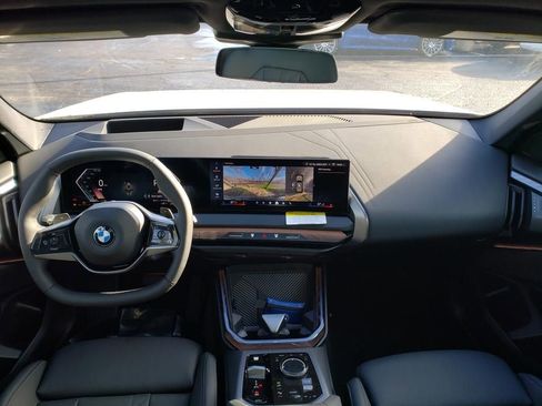 New 2026 BMW X3 xDrive30 w/ Premium Package AWD/4WD image 8