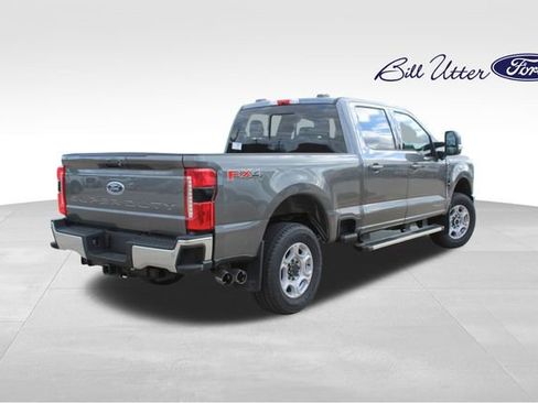 New 2026 Ford F250 XLT w/ XLT Premium Package image 3