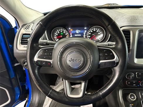 Used 2018 Jeep Compass Latitude w/ Popular Equipment Group image 15