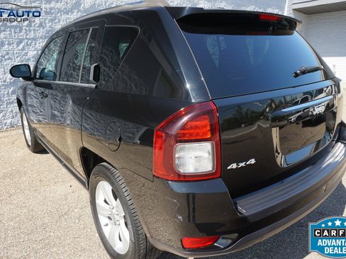 Used 2015 Jeep Compass Latitude AWD/4WD image 8