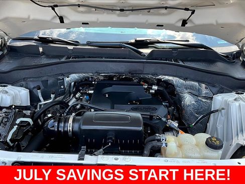 Used 2020 Ford Explorer XLT w/ Equipment Group 202A AWD/4WD image 33