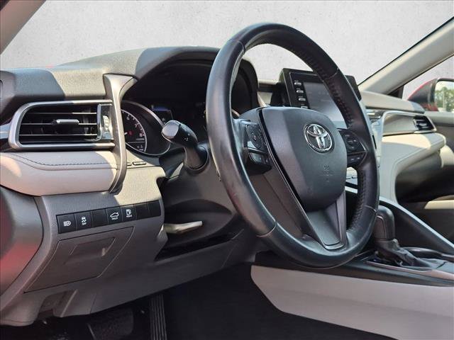 Used 2021 Toyota Camry SE FWD image 10