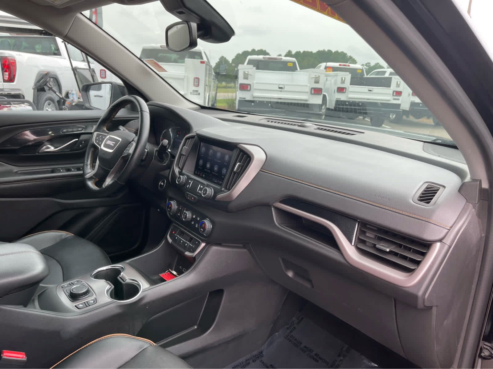 Used 2024 GMC Terrain AT4 AWD/4WD image 28