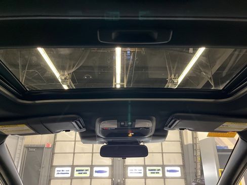 Certified 2024 Subaru Crosstrek 2.5i Sport image 28