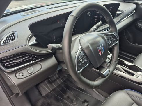 Used 2024 Buick Envista Sport Touring w/ Convenience I Package image 21