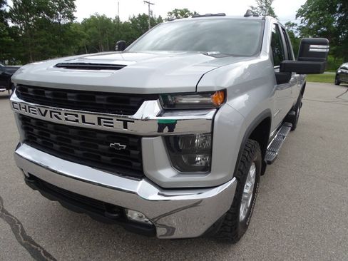 Used 2022 Chevrolet Silverado 2500 4x4 Double Cab LT w/ Convenience Package image 5