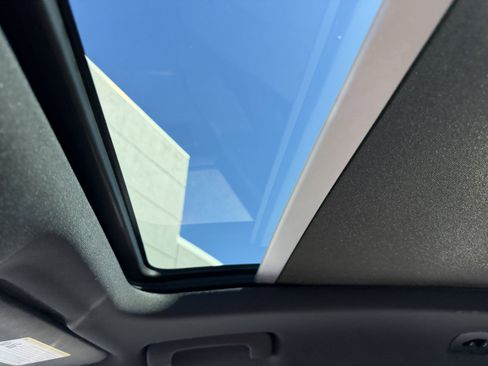 Certified 2020 Porsche Macan image 26