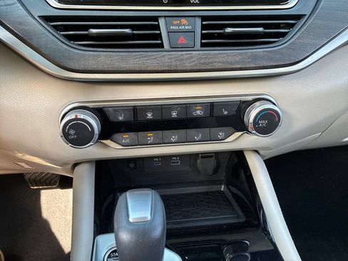 Certified 2024 Nissan Altima 2.5 SV w/ SV Premium Package AWD/4WD image 20