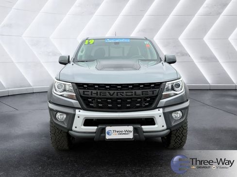 Used 2019 Chevrolet Colorado ZR2 w/ Colorado ZR2 Bison Edition image 8