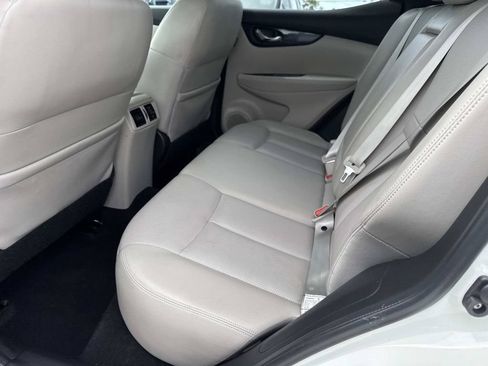 Certified 2019 Nissan Rogue Sport SL w/ Premium Package FWD image 13