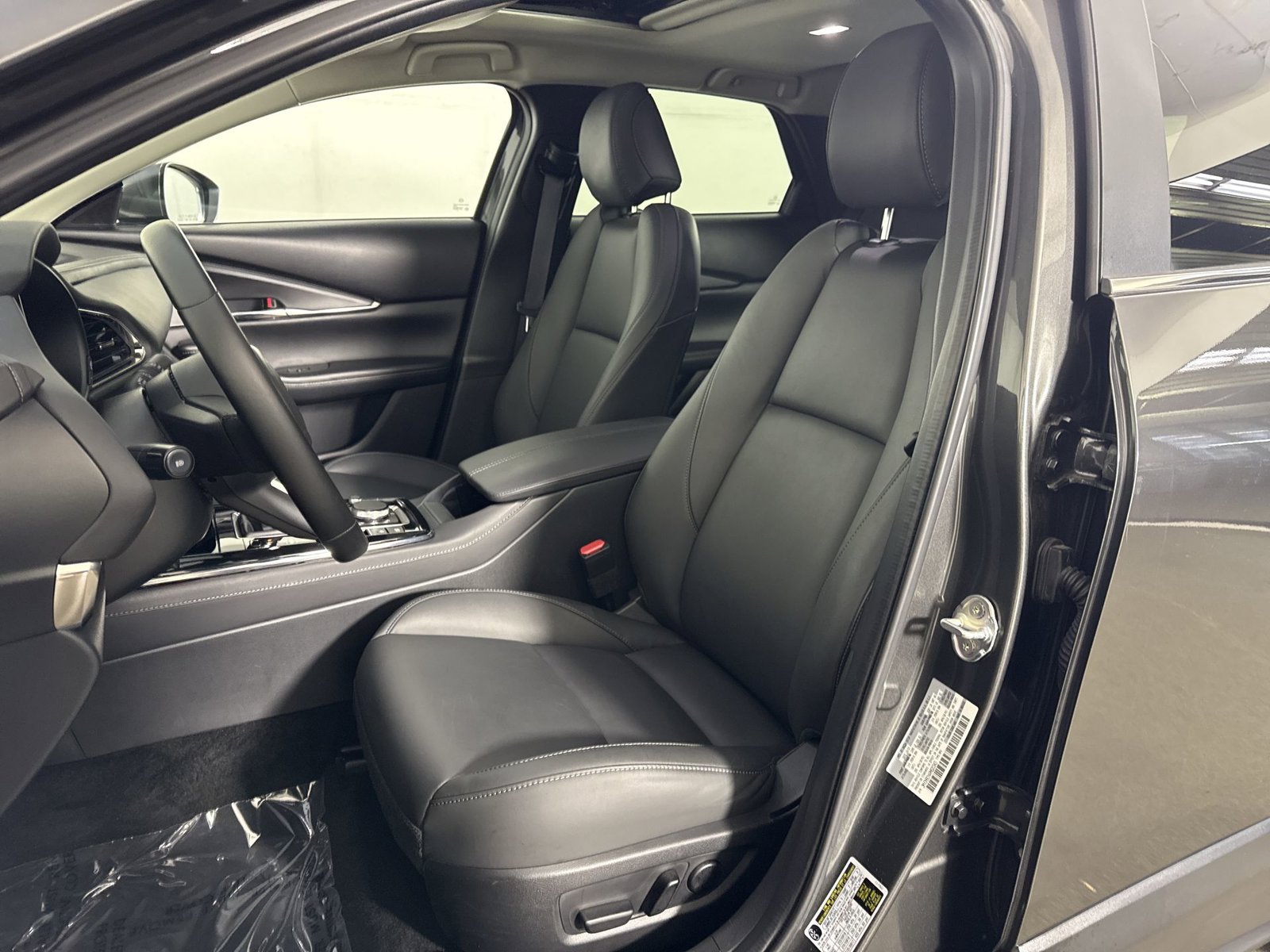 Used 2024 MAZDA CX-30 AWD 2.5 S w/ Preferred Package image 19