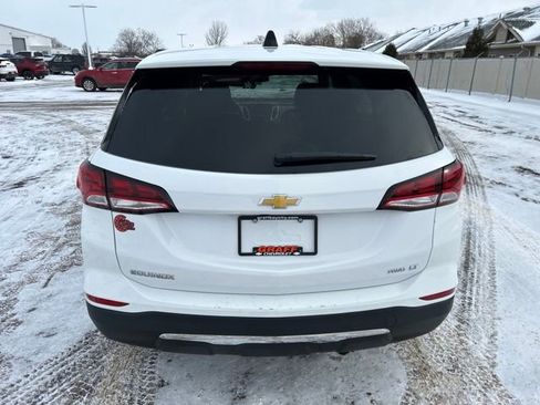 Used 2024 Chevrolet Equinox LT image 5