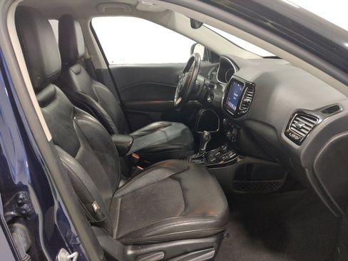 Used 2018 Jeep Compass Limited image 21