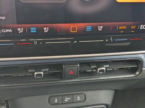 New 2025 Volkswagen ID. Buzz Pro S image 24